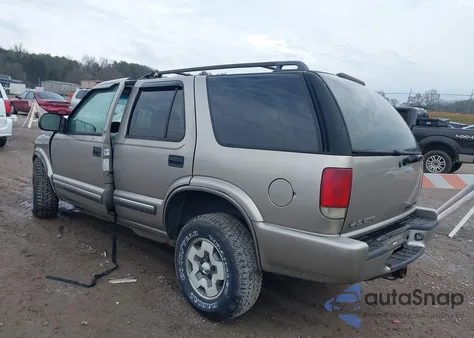 2001 Chevrolet Blazer Lt z USA, uszkodzony, nr VIN 1GNDT13W11K256868